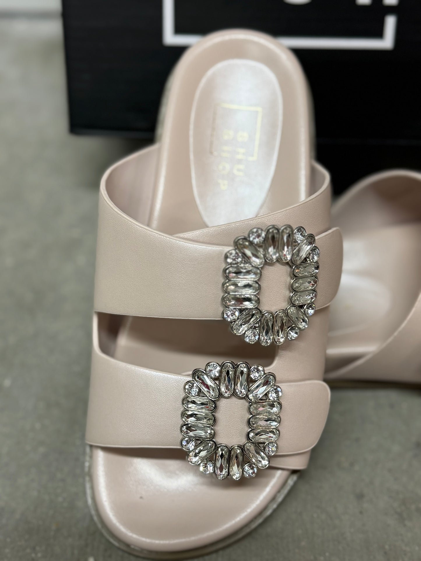 Shu Shop Bridget Champagne