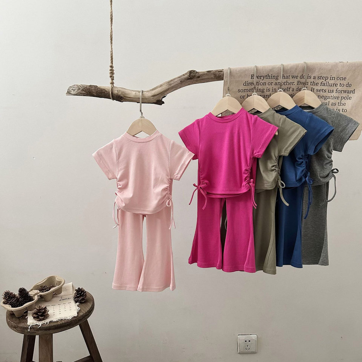The Bella Scrunch Side and Bell Set