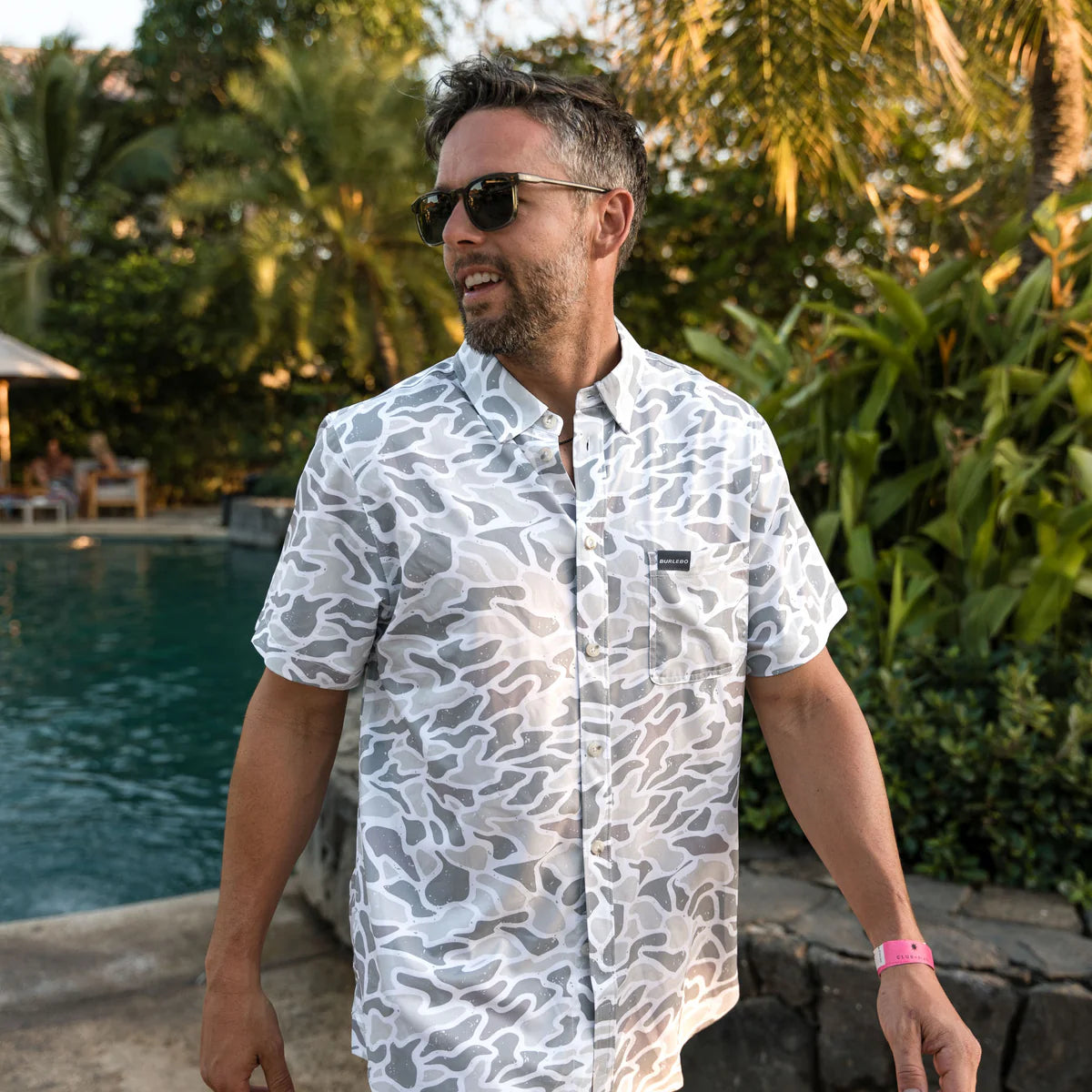 Performance Button Up - White Camo