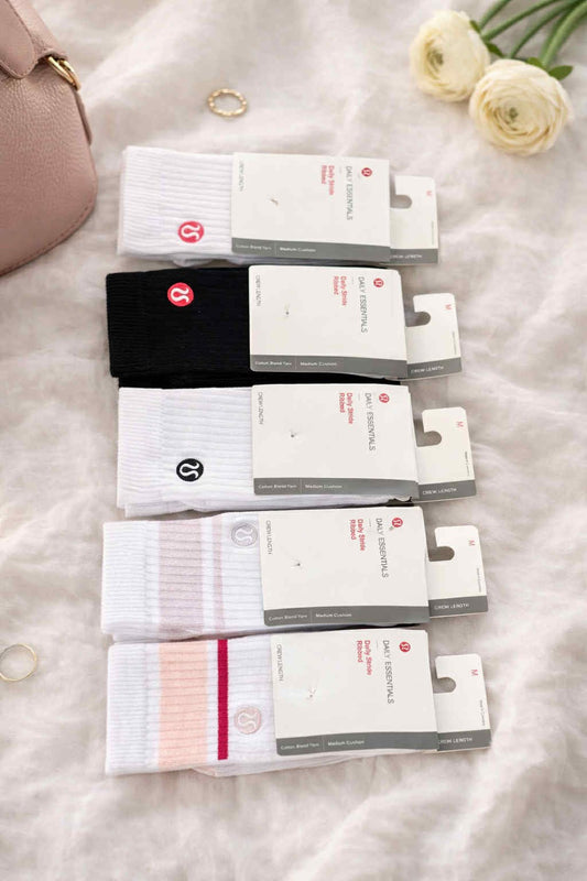 Embroidered Crew Socks