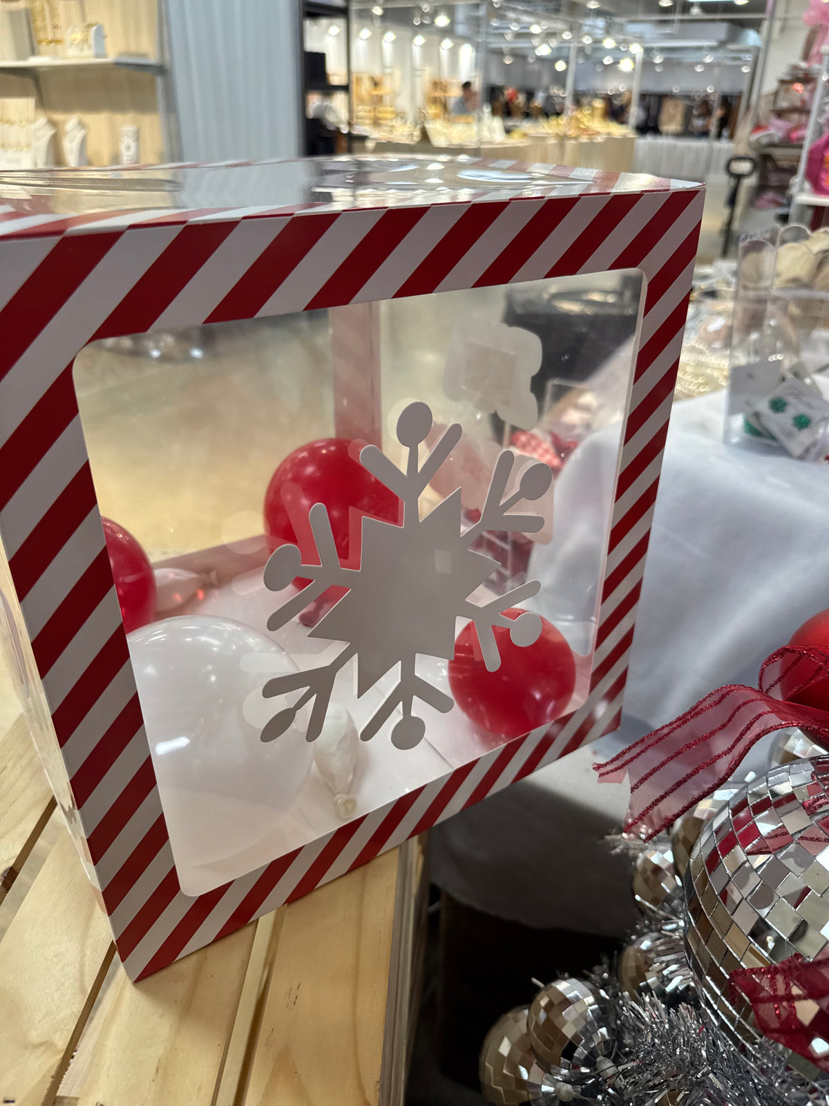 Elf Box