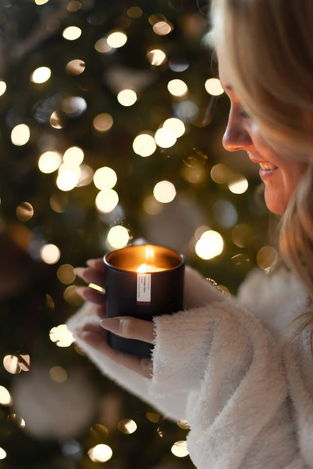 Beeswax Candle| Christmas Cheer| 8.75 oz