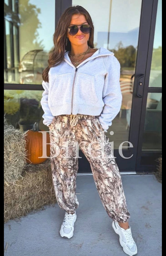 Birdie-Dark Camo Everyday Joggers