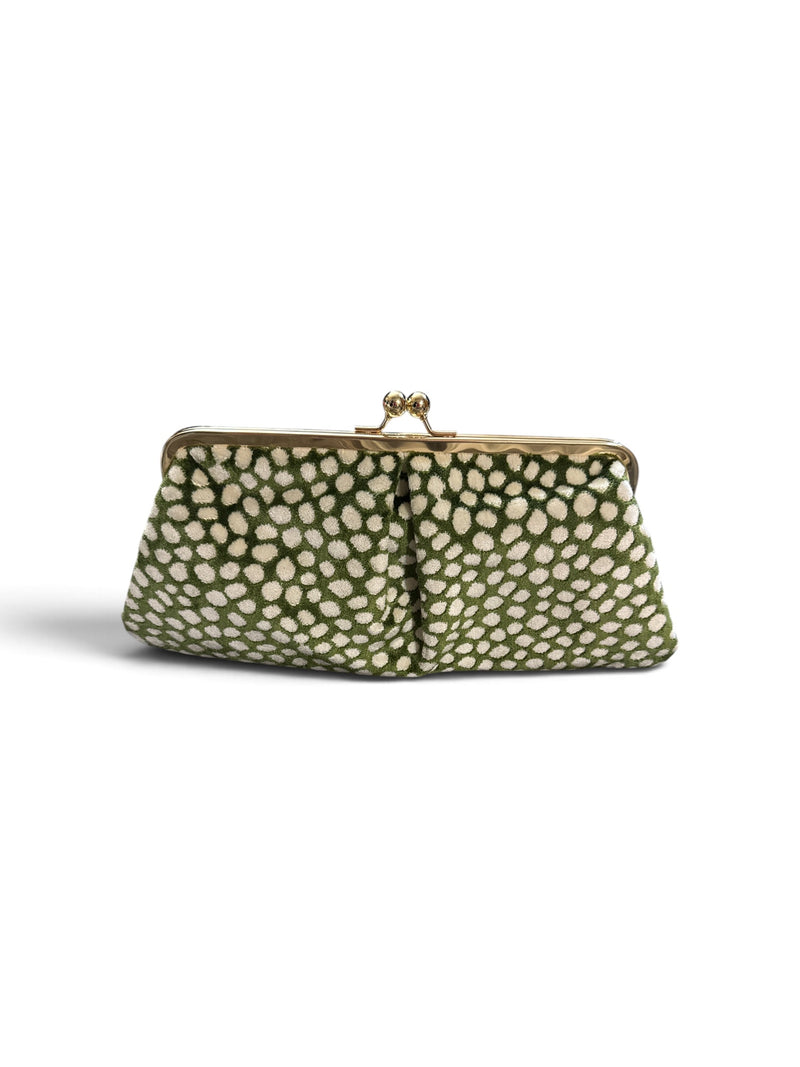 Glenda Gies | KATE: IVORY
CHENILLE DOTS ON GRASS GREEN
VELVET