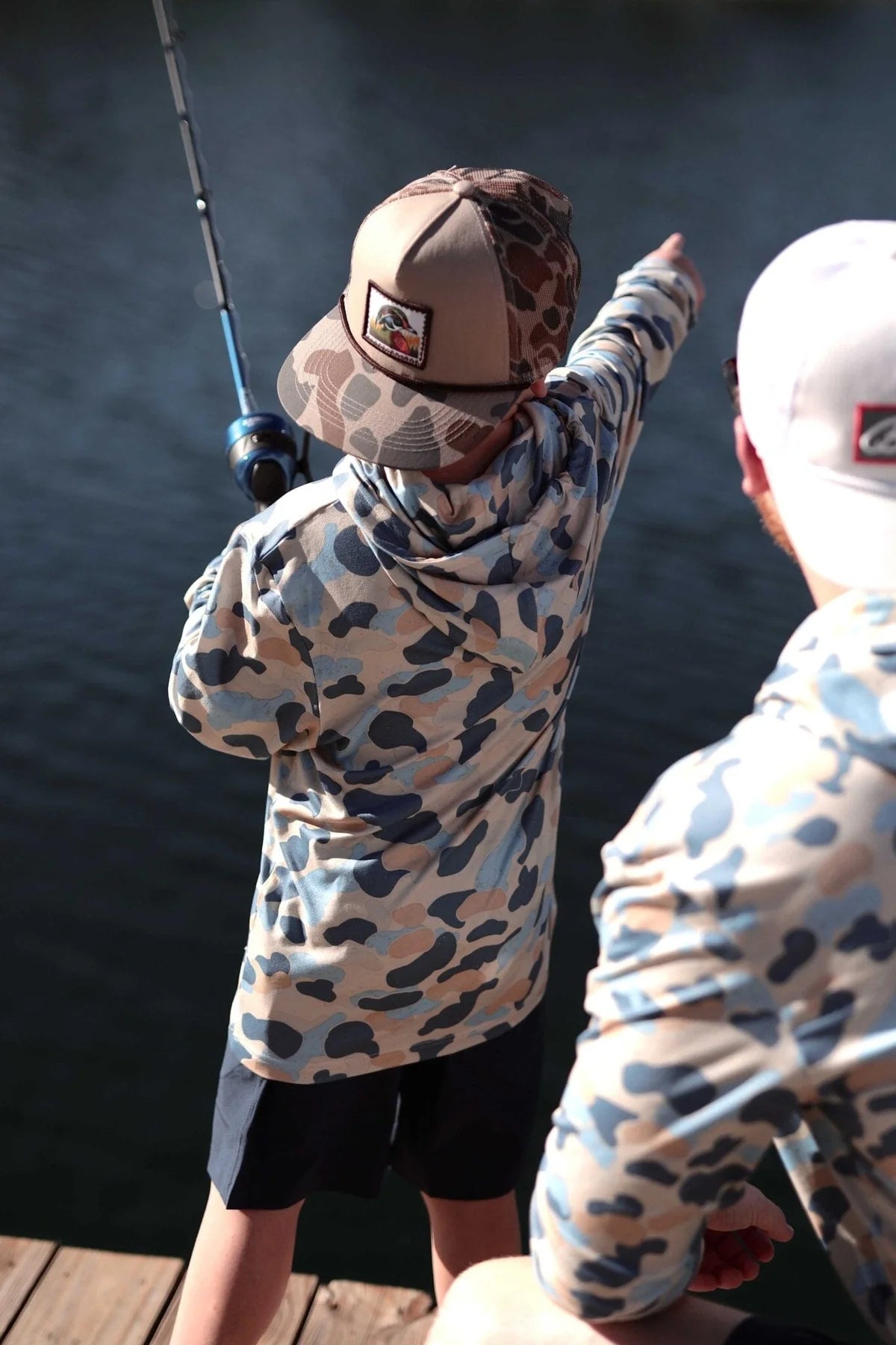 YOUTH Performance Hoodie-Rockport Camo